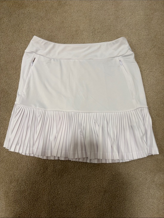 Tail Dresses & Skirts - Women's White Pleated Hem Golf  Skirt
